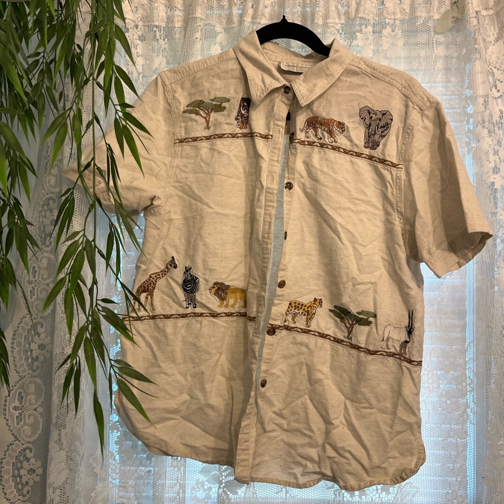VINTAGE 90s Safari button down